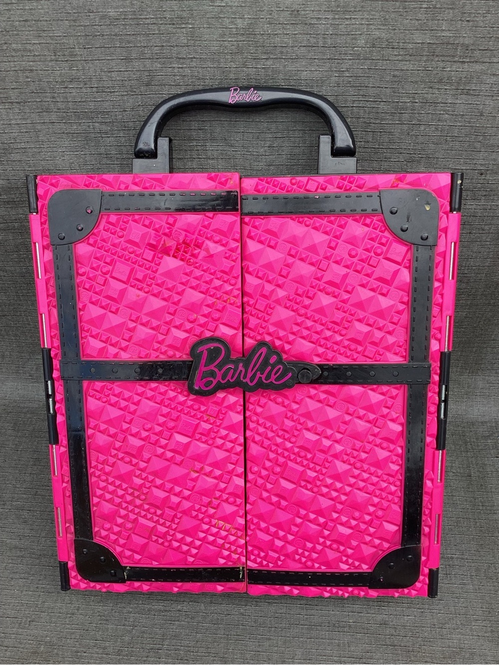 Mattel Barbie Travel-Tote/clothes-storage/Barbie-closet/Case:Pink with BlackTrim